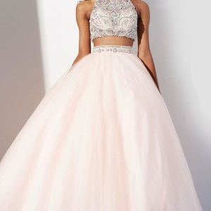 Jovani Prom Dress Style 33535